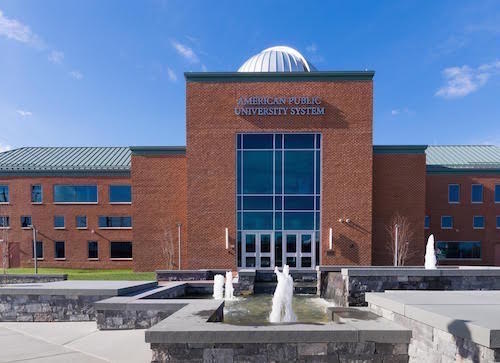 Which online institution has the least costly legal justice program